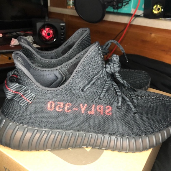 Yeezys 350 V2 main image 6
